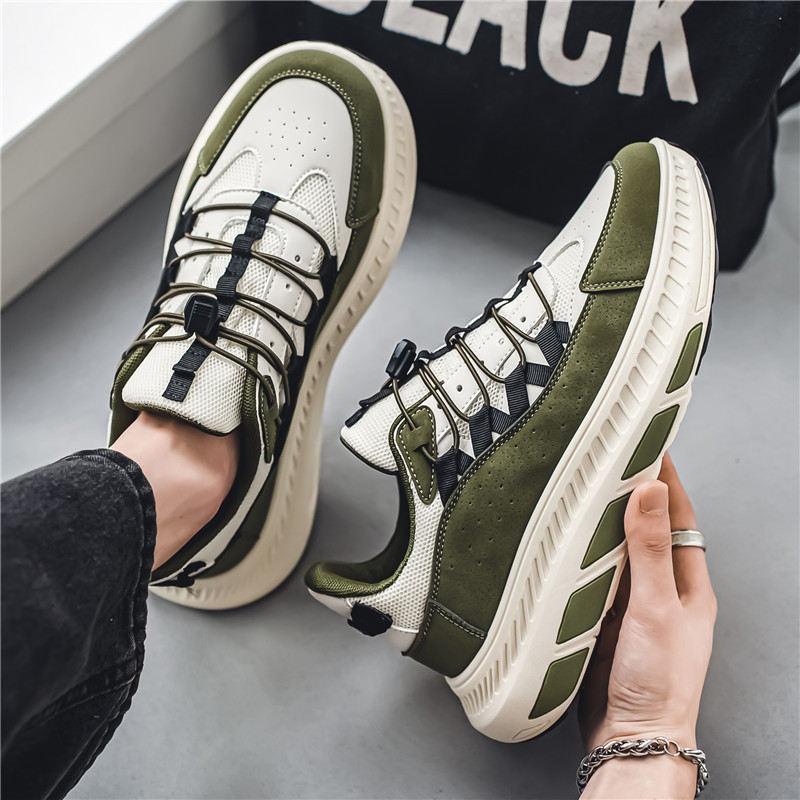  Breathable Lightweight Shock-absorbing  Hong Kong Style Men's Shoes 