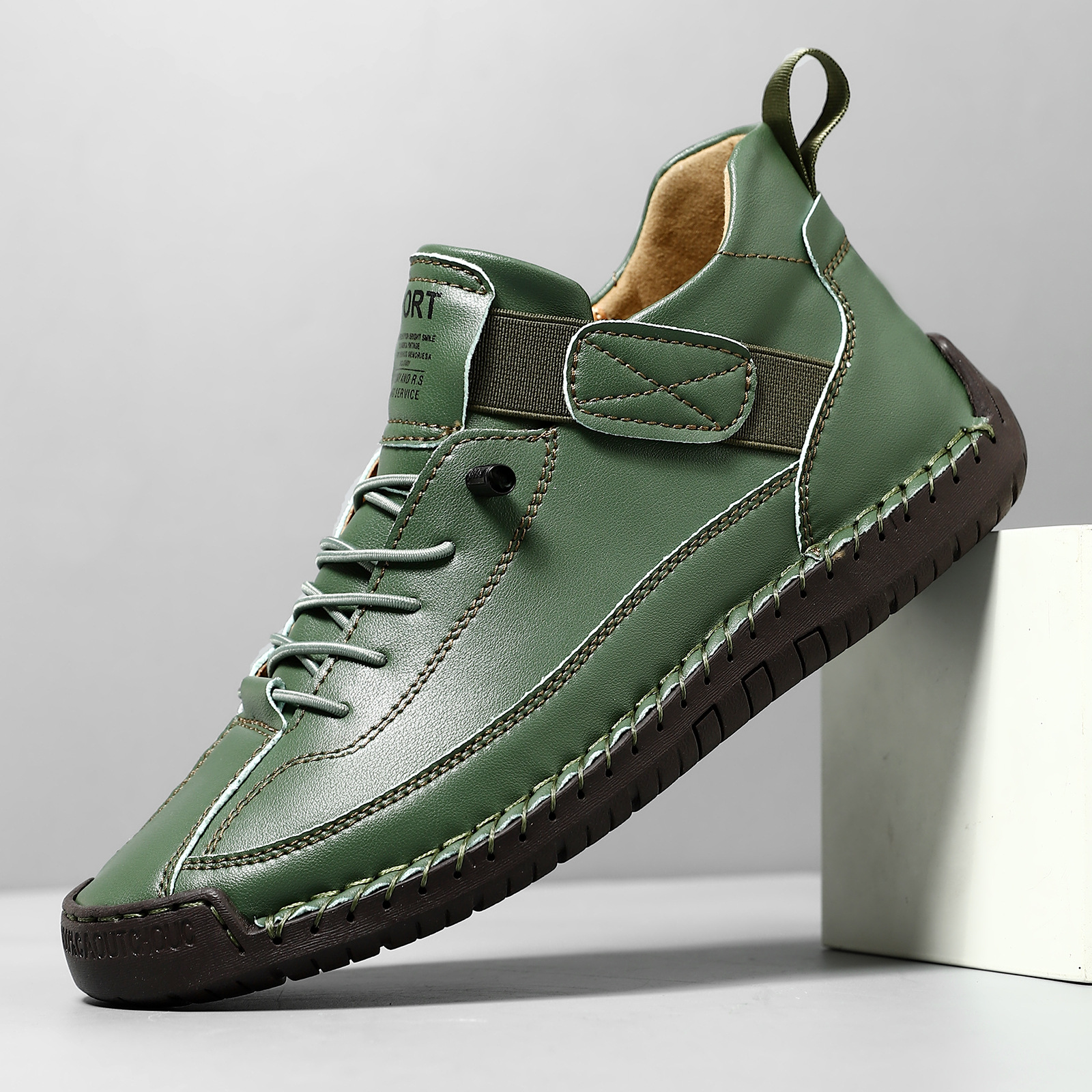 Lightweight Stylish Men’s Casual Shoes