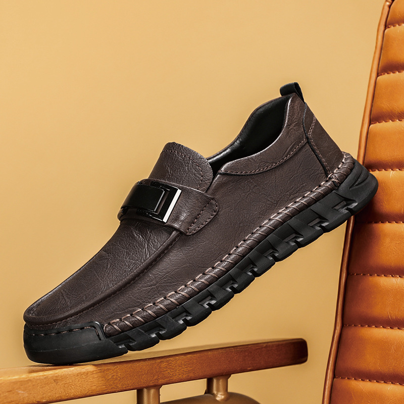 Comfortable Men’s Loafers Classic Casual Look