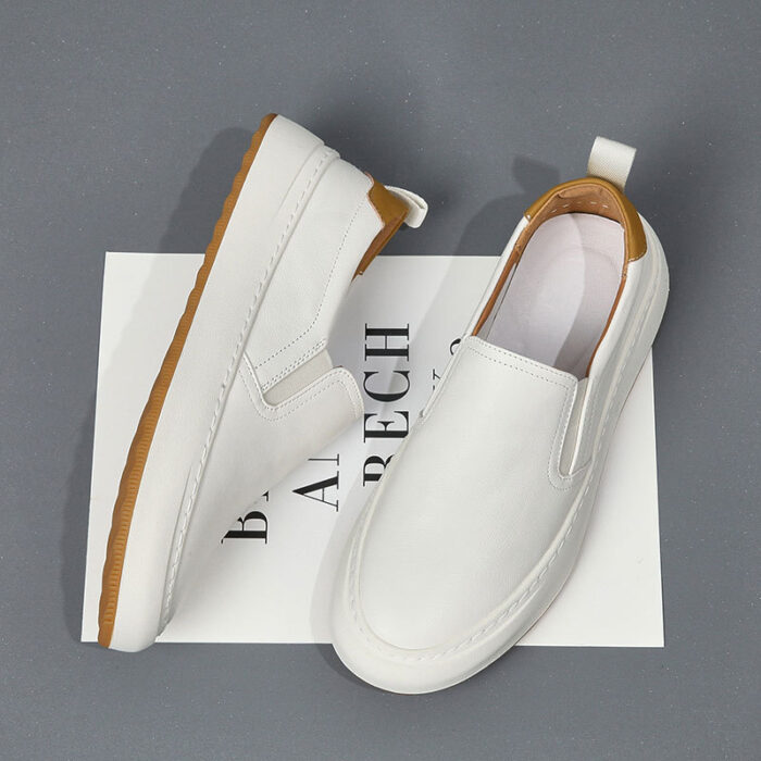 Comfortable Round Toe Relaxed Fit Loafer Shoes