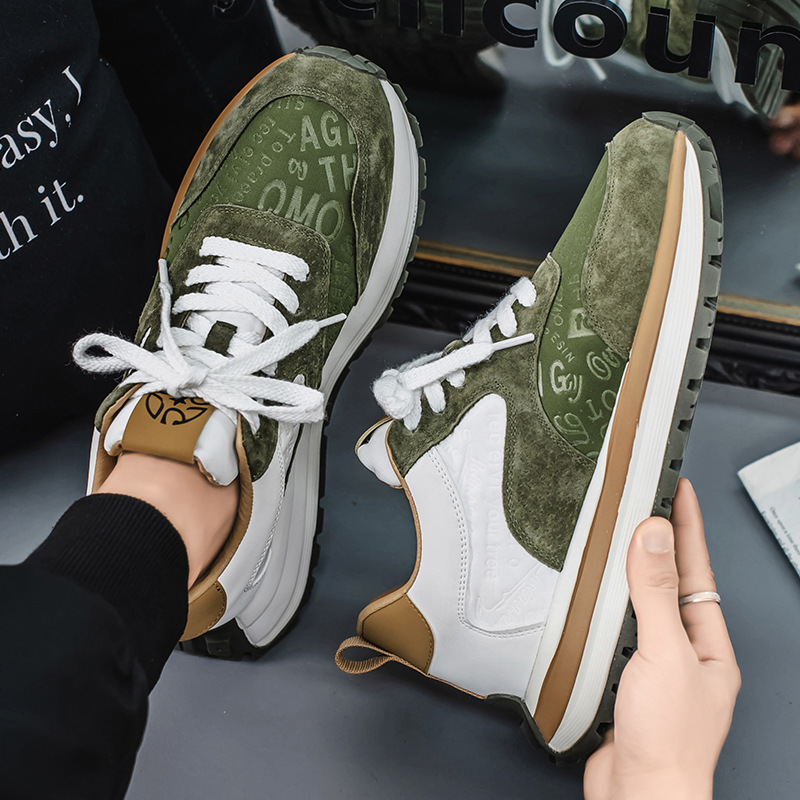 Fashionable Men’s Breathable Casual Shoes