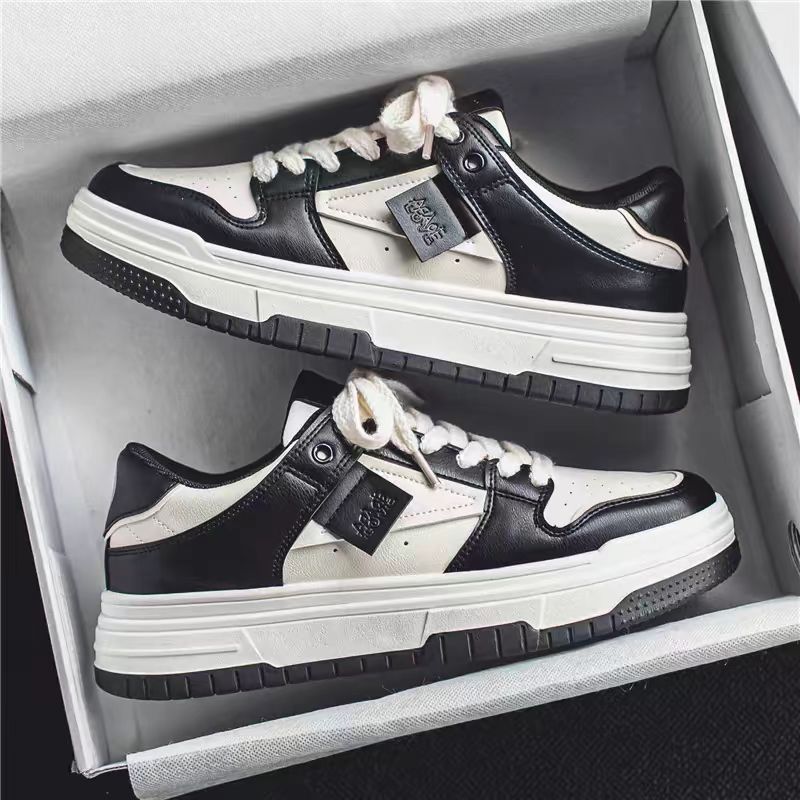 Elegant Ample Sole Men's Skate Shoes