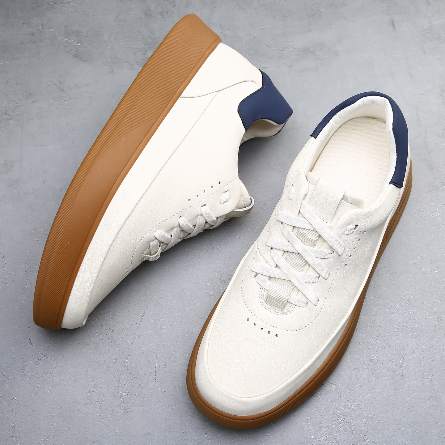 Men’s Fresh Style Low Top Casual Trend Sneakers